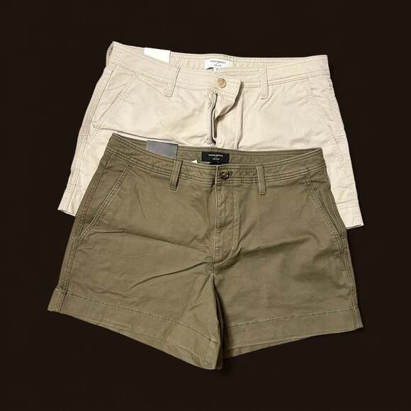 Banana Republic Pants - Banana Republic City Chino Khaki Shorts